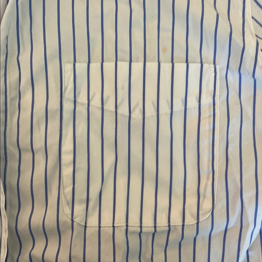 Frank & Eileen Sylvio Blue and White Untuckable Striped Shirt sz Med - Picture 3 of 8